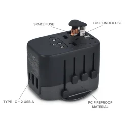 Adapter podróżny PowerPro wykonany z plastiku pochodzącego z recykling / Czarny LT41029-N0002