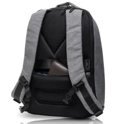 Antykradzieżowy plecak z miejscem na laptopa 15,6` / Czarny IP31073011