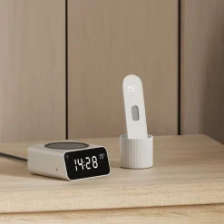 Bezprzewodowa ładowarka Xoopar Reddi Charge PD z zegarem / Jasnoszary LT41315-N0062