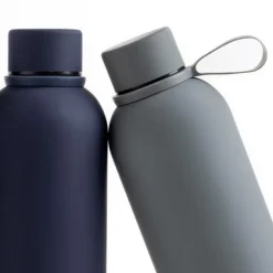 Butelka termosowa o pojemności 500 ml z gumowym wykończeniem / Thermal / Czarny IP37072211