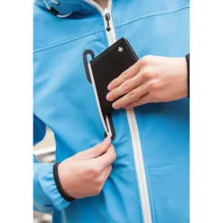 Etui na paszport Swiss Peak, ochrona RFID / Czarny P820.430