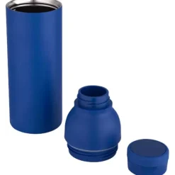 Illuminate butelka termiczna o pojemności 650 ml z podwójnymi ściankami, wykonana ze stali nierdzewnej z recyklingu z certyfikatem RCS. / Królewski niebieski 10083853