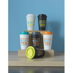 Kubek Americano Eco z recyklingu o pojemności 350 ml / Fioletowy 21042237