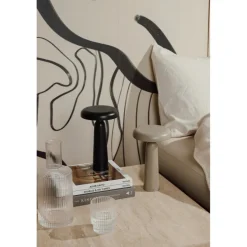 Lampka na biurko VINGA Avery / Czarny VG650-03