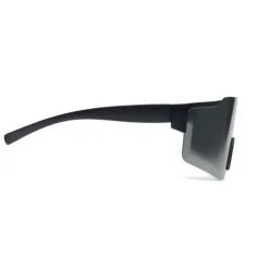 Lustrzane sportowe okulary przeciw / Czarny MO2544-03