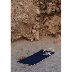 Mata plażowa VINGA Volonne AWARE™, płótno z recyklingu / Niebieski VG538-04