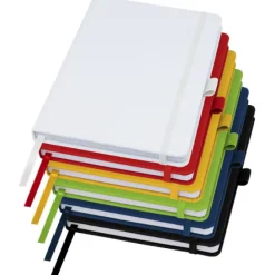 Notatnik w formacie A5 z papieru z recyklingu z okładką z plastiku z recyklingu Honua / Czarny 10776390