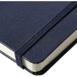 Notes kieszonkowy A6 Classic w twardej okładce / Granatowy 10618001
