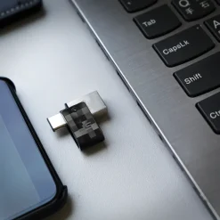 Pendrive Mobile C31, 128GB 3.0 Silicon Power / Czarny EG 816803 128GB