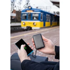 Power bank 5000 mAh ze zintegrowanymi kablami, adapter w komplecie | Presley / Biały V0905-02