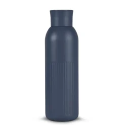Sagaform Tekla Push stalowa butelka z zakrętką (z recyklingu) 500 ml / Ciemnoczerwony LT52134-N0020