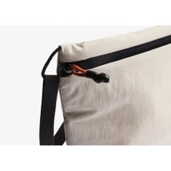Saszetka zapinana w pasie, nerka Bellroy / Beżowy P763.3819