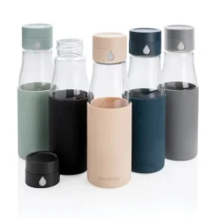 Szklana butelka 650 ml Ukiyo, monitorująca ilość wypitej wody / Czarny P436.721