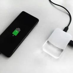 2598 | Xoopar iLo Mini Hub– 4 in 1 Adapter – USB 2.0 Data Transfer - Splitter / Biały LT41309-N0001