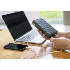 Xtorm FS5451seria Fuel powerbank o pojemności 45 000 mAh i mocy 67 W / Czarny midnight 12440290