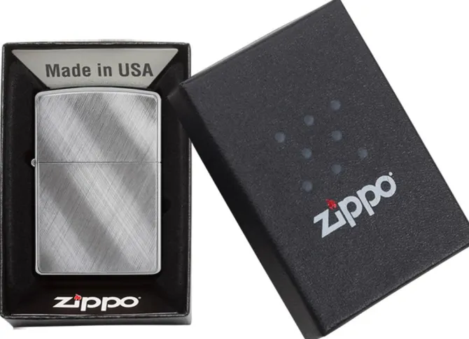 Zapalniczka Zippo Classic / Diagonal Wave ZIP60001257