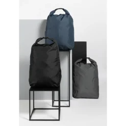 Zwijany plecak AWARE™ RPET / Czarny P762.751
